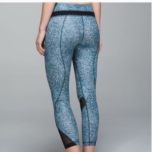 Lululemon Inspire Tight II *Full-On Luxtreme